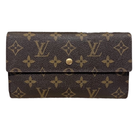 Louis Vuitton Handbags - Authentic Louis Vuitton Monogram Sarah Wallet